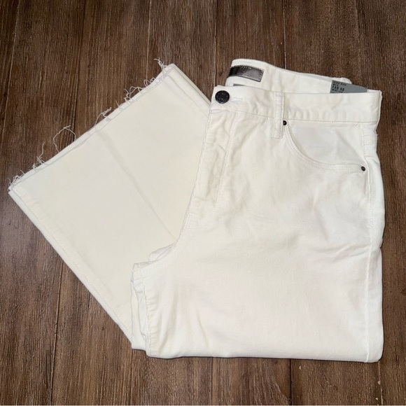 KUT FROM THE KLOTH meg high rise fab ab raw hem denim jeans in optic white - Picture 2 of 14